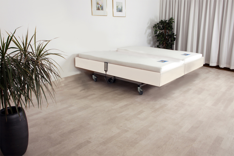 180 cm breed beukenhouten Forest Premium 699QS. Een massief houten hooglaagbed