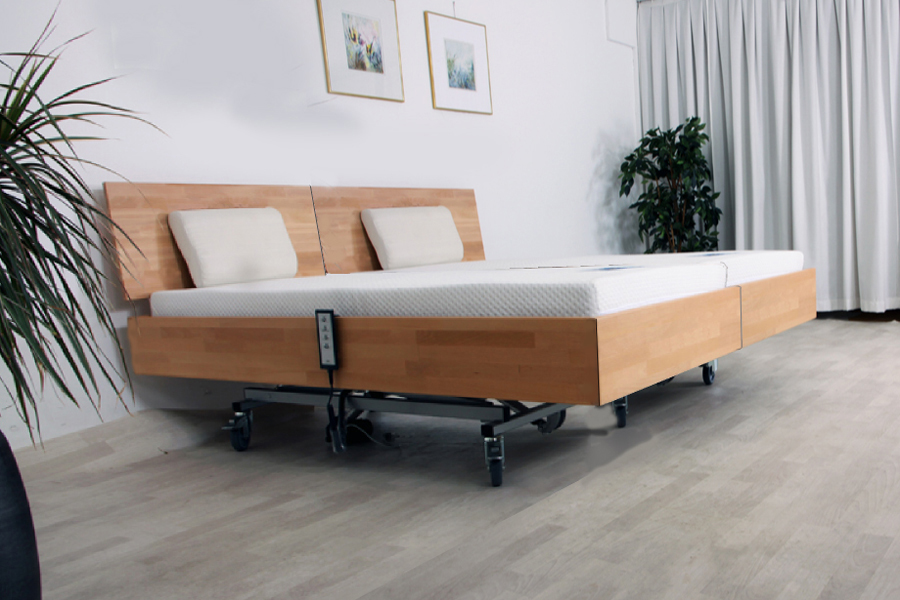 180 cm breed beukenhouten Forest Basic 501KT. Een massief houten hooglaagbed