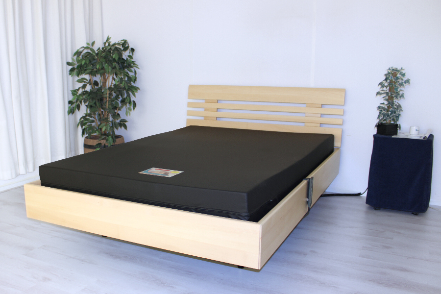 140 cm breed luxe Forest beukenhouten Premium 601KT. Een massief houten hooglaagbed