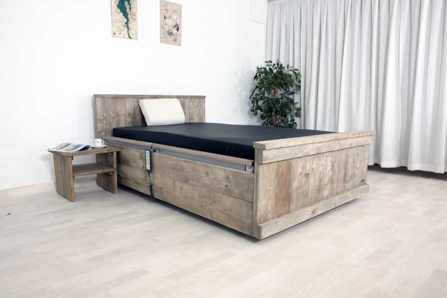 Stoer steigerhouten 120 cm breed 1 pers. hoog laag bed model Classic