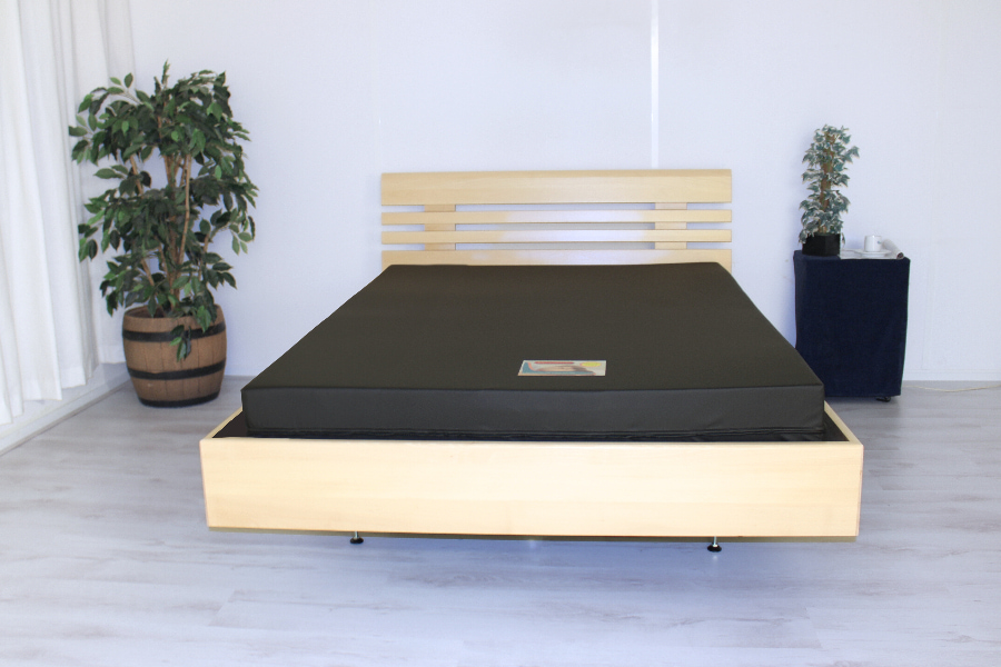 120 cm breed luxe Forest beukenhouten Premium 601KT. Een massief houten hooglaagbed