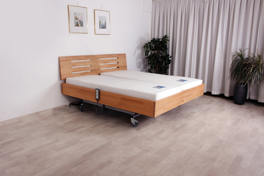 Hooglaagbed Forest Basic 503 KT niet deelbaar 180 cm breed massief beukenhouten.