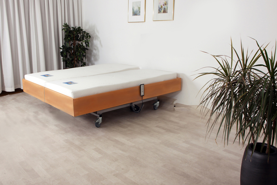200 cm breed beukenhouten Forest Premium 699QS. Een massief houten hooglaagbed