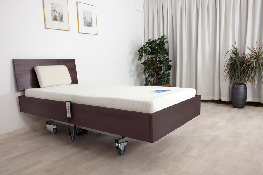 90 cm breed beukenhouten Forest Basic 501KT. Een massief houten hooglaagbed