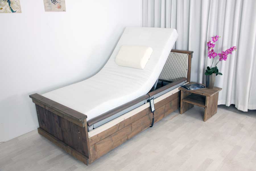 Stoer steigerhouten de luxe, 90 cm breed 1 pers. hoog laag bed